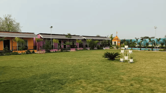 Lawn and cottages
